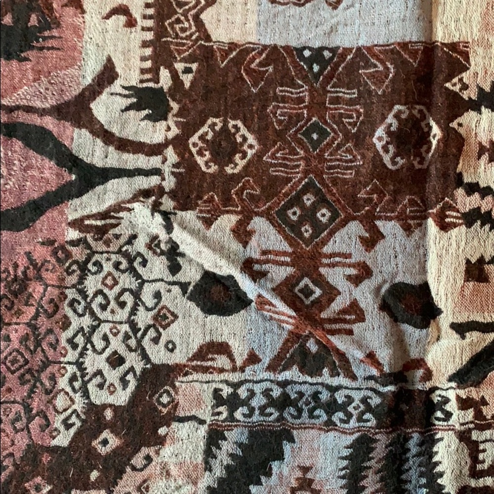 Wilfred Scarf - Picture 3 of 4